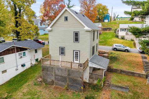 824 Louise Avenue Morgantown WV 26505