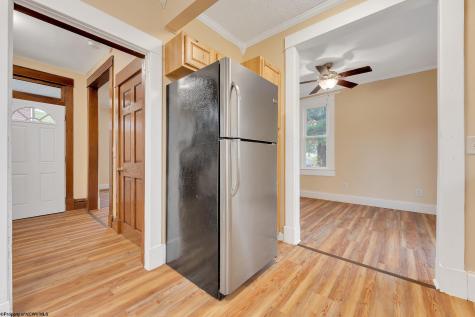 824 Louise Avenue Morgantown WV 26505