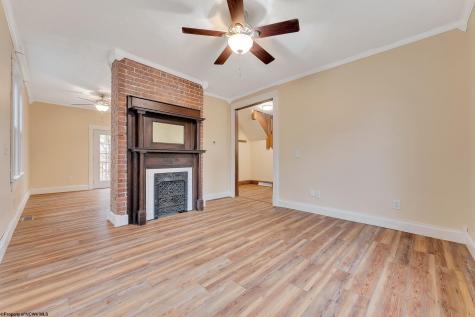 824 Louise Avenue Morgantown WV 26505