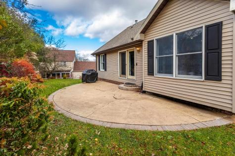 108 Village Crest Drive Morgantown WV 26508