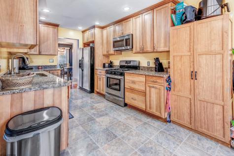 108 Village Crest Drive Morgantown WV 26508