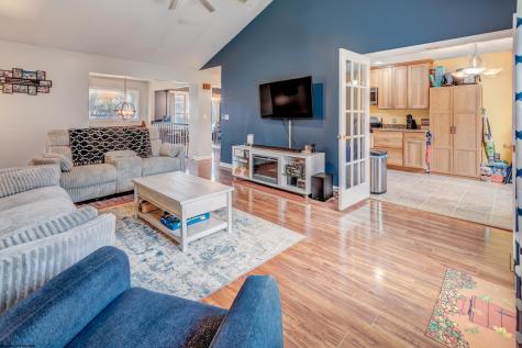 108 Village Crest Drive Morgantown WV 26508