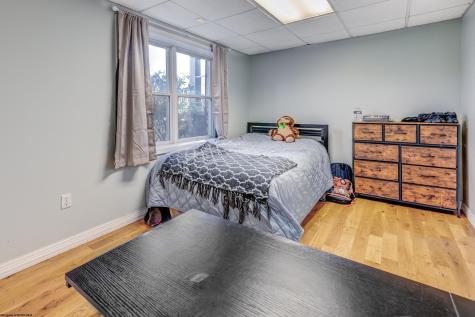 108 Village Crest Drive Morgantown WV 26508