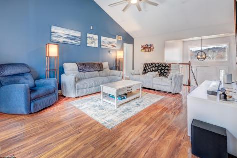 108 Village Crest Drive Morgantown WV 26508