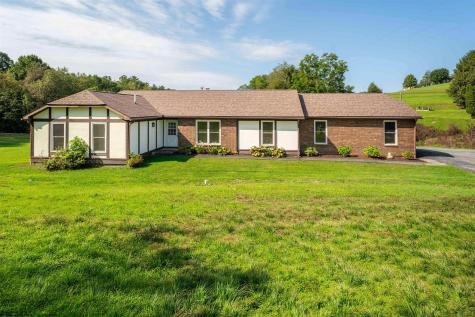 5 Brittany Oaks Drive Fairmont WV 26554
