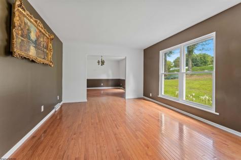 5 Brittany Oaks Drive Fairmont WV 26554