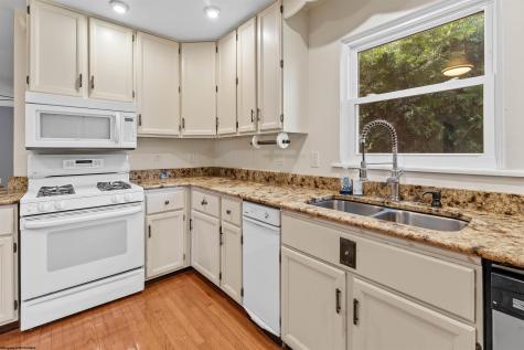 5 Brittany Oaks Drive Fairmont WV 26554