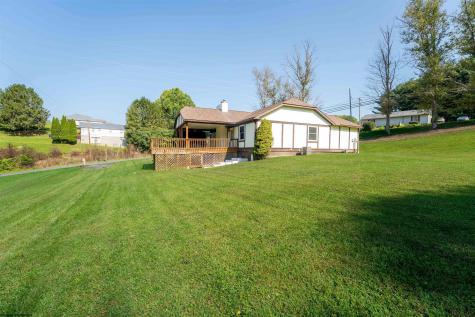 5 Brittany Oaks Drive Fairmont WV 26554