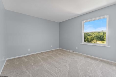 5 Brittany Oaks Drive Fairmont WV 26554