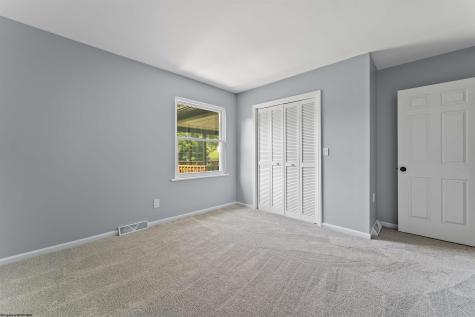 5 Brittany Oaks Drive Fairmont WV 26554