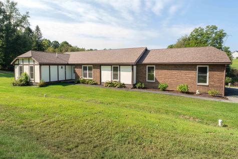 5 Brittany Oaks Drive Fairmont WV 26554