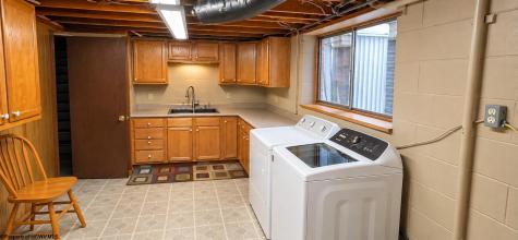 207 Meadowview Drive Bridgeport WV 26330