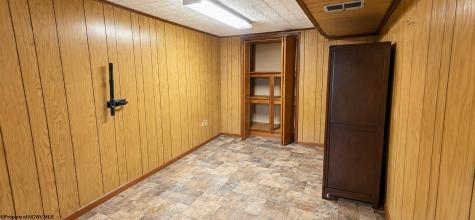 207 Meadowview Drive Bridgeport WV 26330