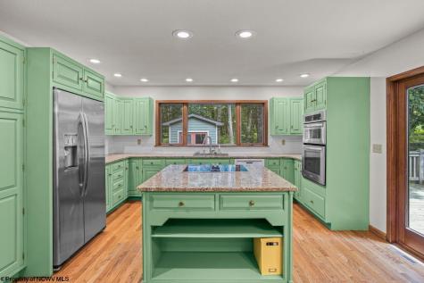 17 Goldfinch Lane Terra Alta WV 26764