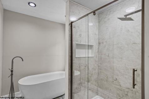 17 Goldfinch Lane Terra Alta WV 26764