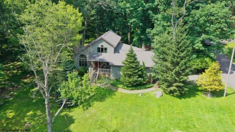 17 Goldfinch Lane Terra Alta WV 26764