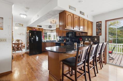15 Homestead Street West Union WV 26456