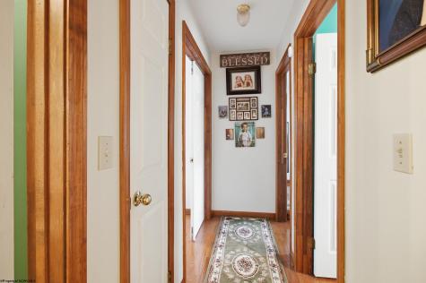 15 Homestead Street West Union WV 26456