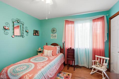15 Homestead Street West Union WV 26456
