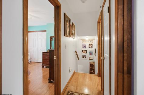 15 Homestead Street West Union WV 26456