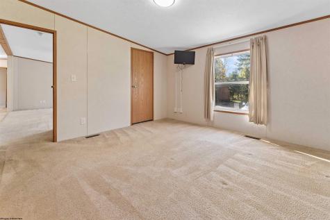 505 Beaumont Drive Morgantown WV 26508