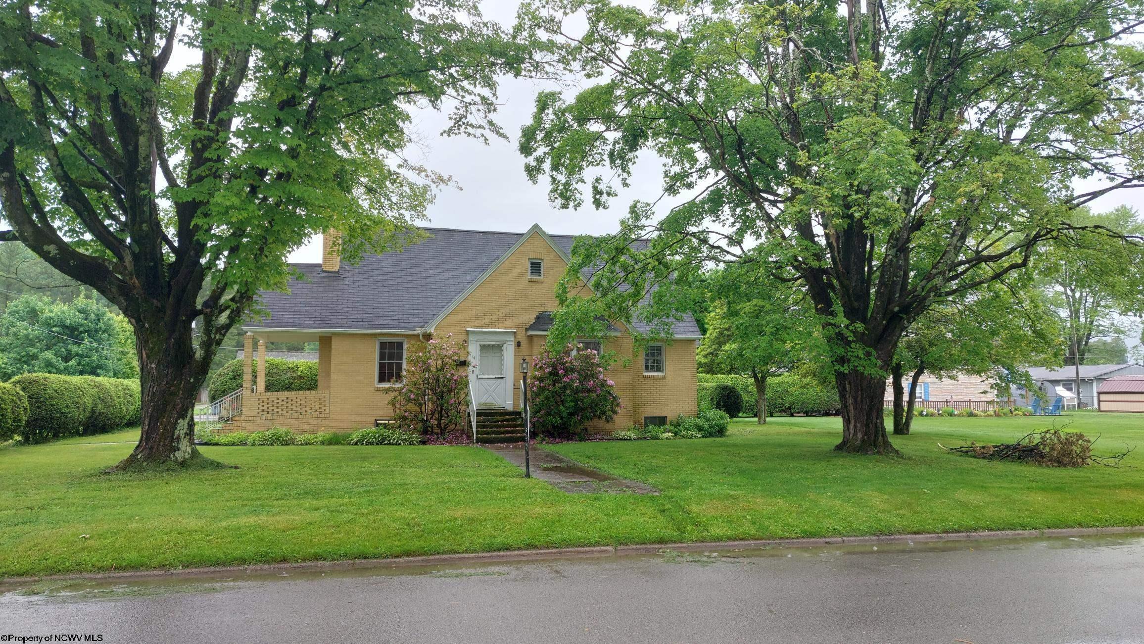110 15th Street Elkins WV 26241