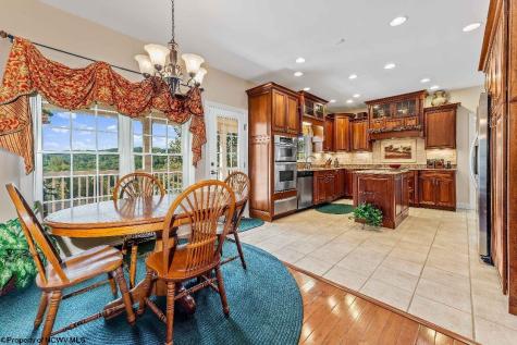 358 Vitez Drive Morgantown WV 26508