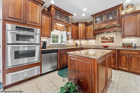 358 Vitez Drive Morgantown WV 26508