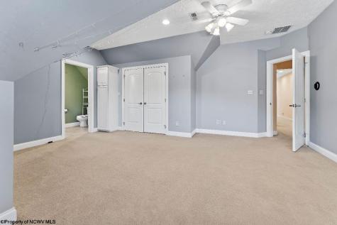 358 Vitez Drive Morgantown WV 26508