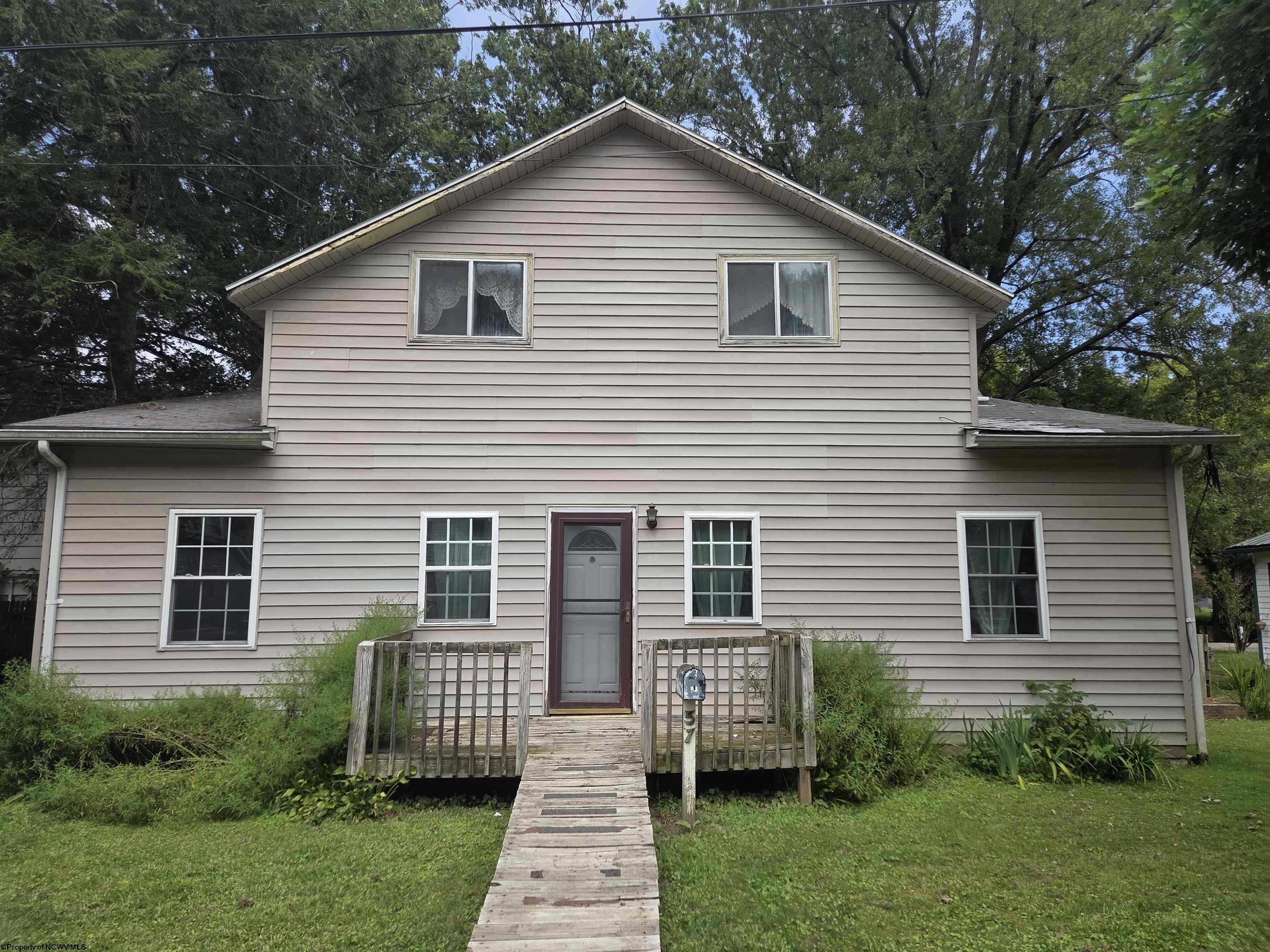 57 Carolina Avenue Salem WV 26426