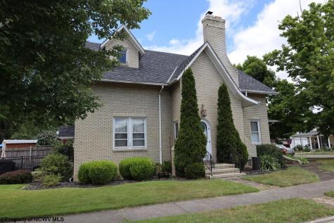 1216 S Henry Avenue Elkins WV 26241