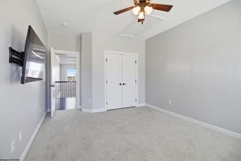 108 Falling Water Lane Morgantown WV 26508