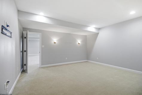 108 Falling Water Lane Morgantown WV 26508