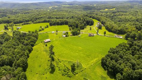 1586 Vannoys Mill Road Belington WV 26250