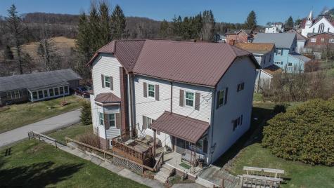 70 Brown Street Thomas WV 26292