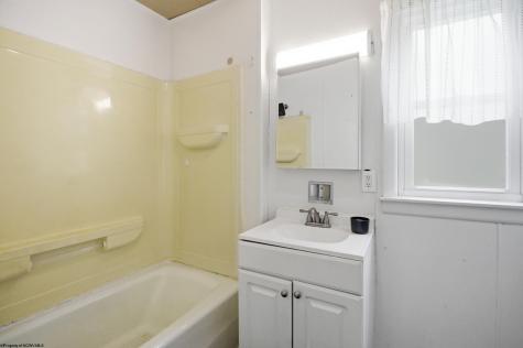 135 W Woodland Avenue Clarksburg WV 26301