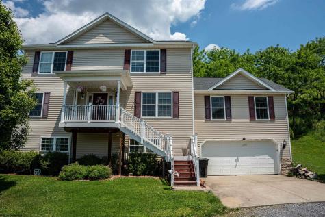 156 Auburn Drive Morgantown WV 26501
