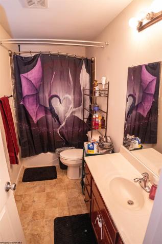 156 Auburn Drive Morgantown WV 26501