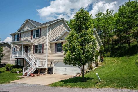 156 Auburn Drive Morgantown WV 26501