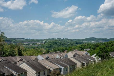 156 Auburn Drive Morgantown WV 26501