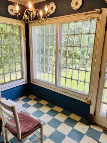 1 E 4th Street Weston WV 26452