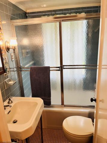 1 E 4th Street Weston WV 26452