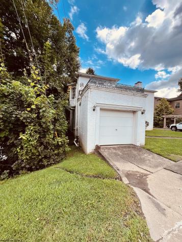 1 E 4th Street Weston WV 26452