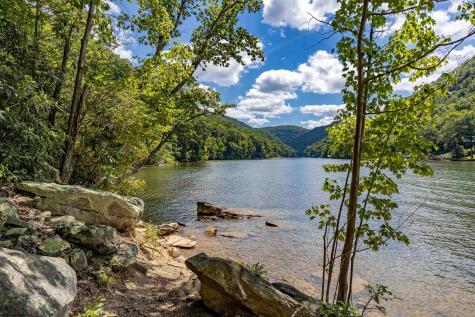 200 Oak Ridge Drive Morgantown WV 26508