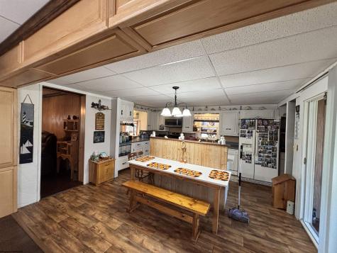 1573 Point Pleasant Road Belington WV 26250