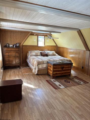 1573 Point Pleasant Road Belington WV 26250