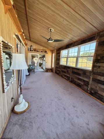 1573 Point Pleasant Road Belington WV 26250