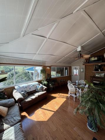 1573 Point Pleasant Road Belington WV 26250