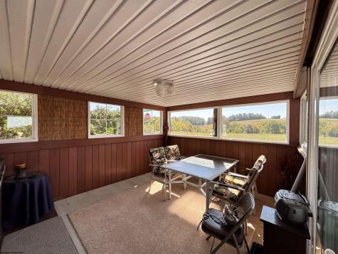 1573 Point Pleasant Road Belington WV 26250