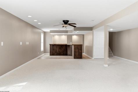 403 Oakmont Court Maidsville WV 26541